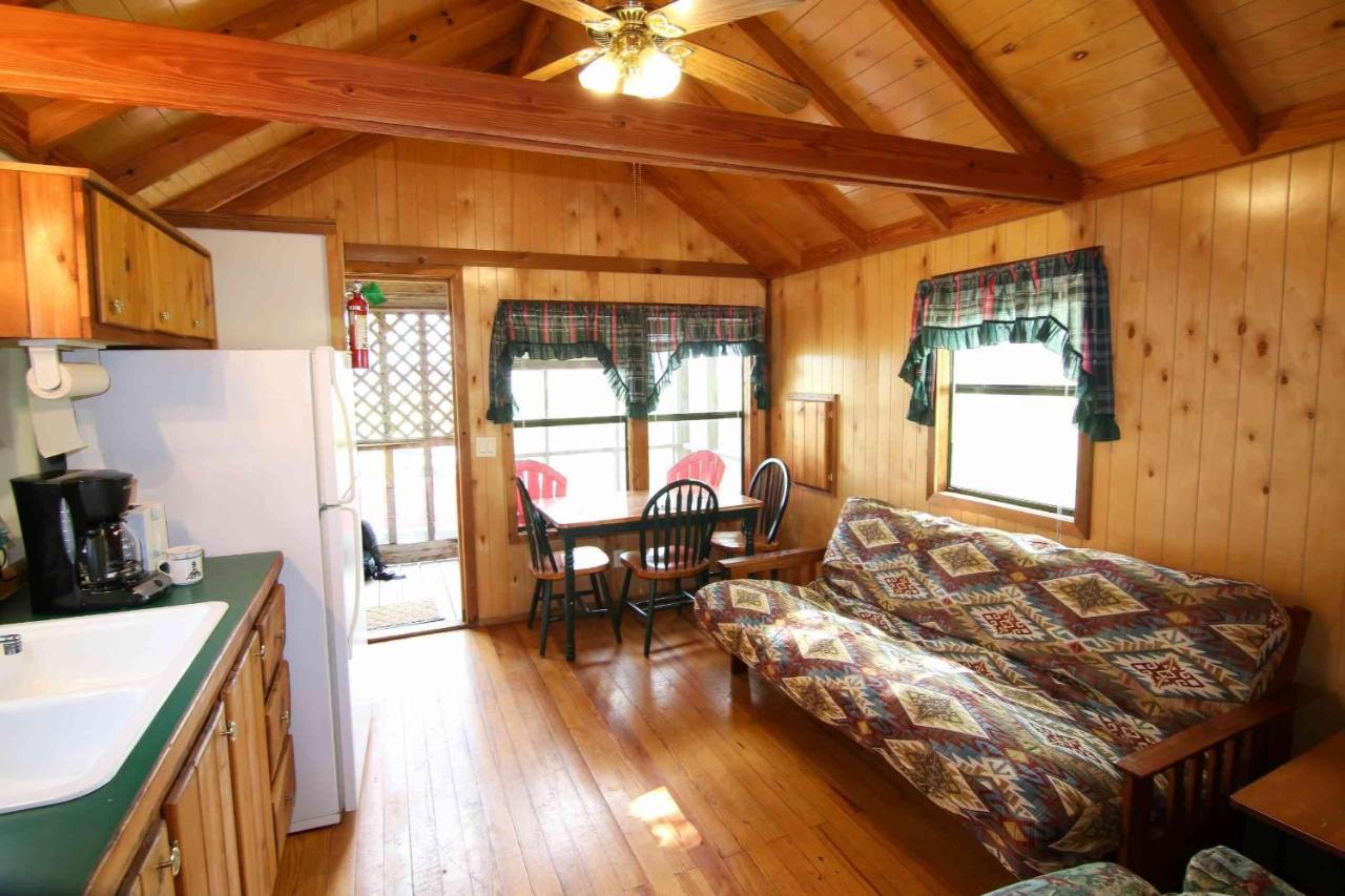 Lakefront Cedar Cabin - 6 Mead Ngoại thất bức ảnh